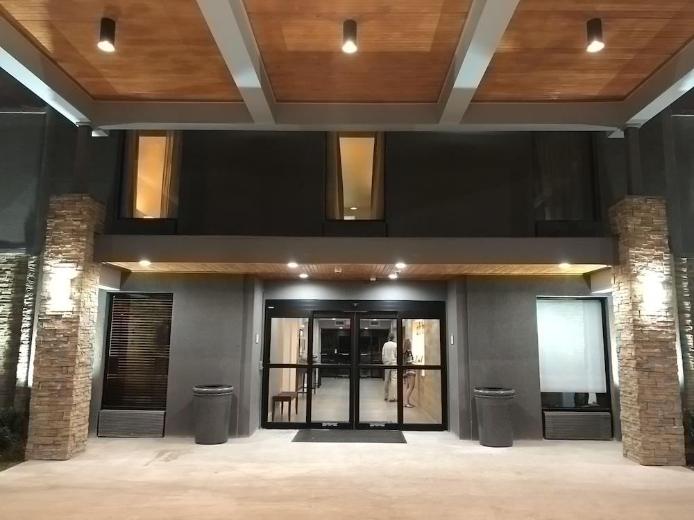 Country Inn & Suites By Radisson, New Orleans I-10 East, La מראה חיצוני תמונה