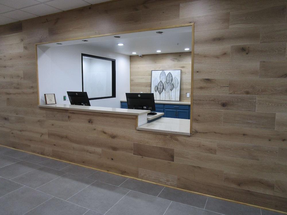 Country Inn & Suites By Radisson, New Orleans I-10 East, La מראה חיצוני תמונה