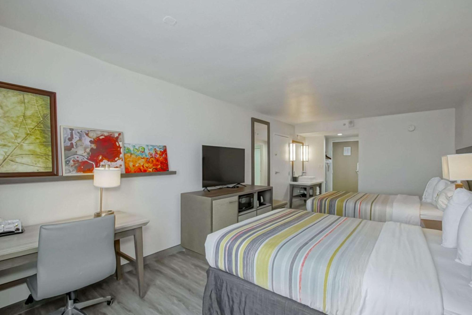 Country Inn & Suites By Radisson, New Orleans I-10 East, La מראה חיצוני תמונה